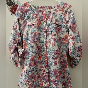 Long sleeve blouse, colorful with blue,pink, a bit of orange. Size: L